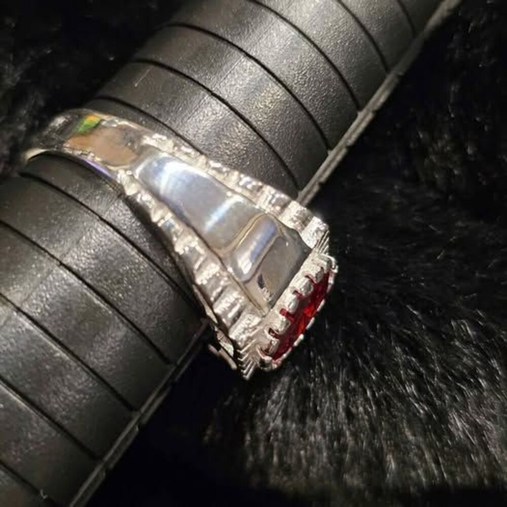 Deep Red Burmese colored 1.35TCW Moissanite Ring in 925 Sterling Silver. Size 12 - Picture 3 of 6